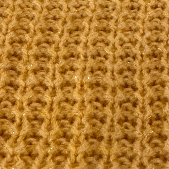 Aeropostale Gold V-Neck Sweater - Picture 3 of 4